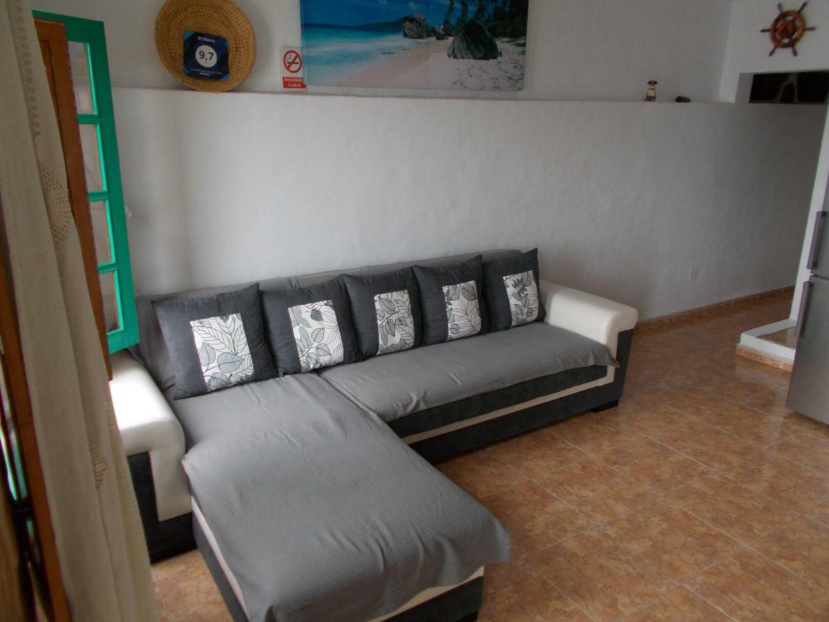 El Charco Apartment Orzola Luaran gambar